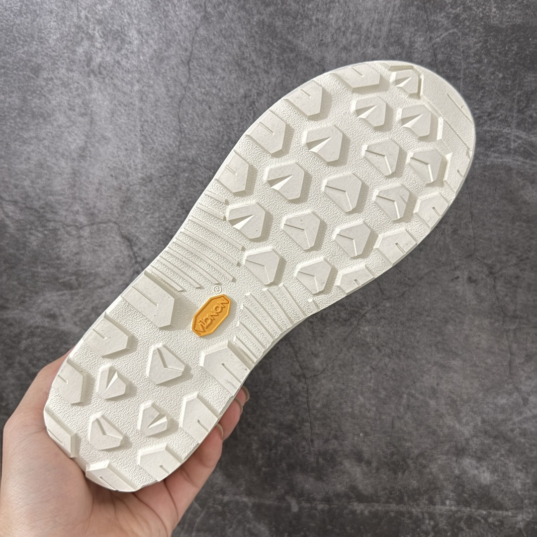 Arcteryx始祖鸟 Konseal Shoe 舒适 防滑耐磨透气支撑抓地 登山鞋 白浅棕卡其色 正确原盒 全鞋采用头 Arcteryx始祖鸟 Konseal Shoe 舒适 防滑耐磨透气支撑抓地 登山鞋 白浅棕卡其色 正确原盒 全鞋采用头