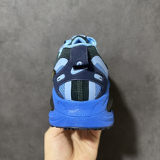 NK Zoom VOMERO 18 Gtx 网面透气轻量跑鞋 拥有 Zoom Air 一如既往的稳定感和流畅感 鞋面采用 NK Zoom VOMERO 18 Gtx 网面透气轻量跑鞋 拥有 Zoom Air 一如既往的稳定感和流畅感 鞋面采用
