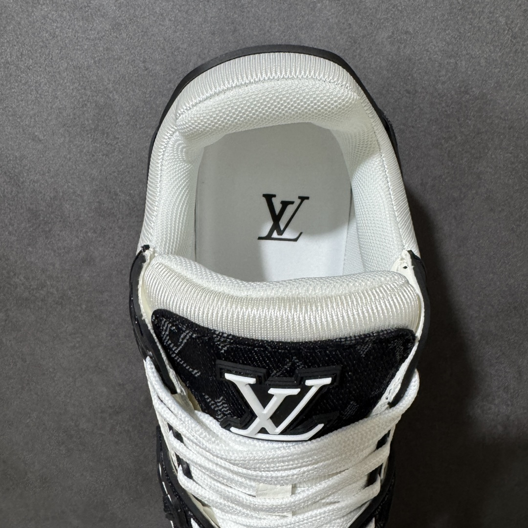 Louis Vuitton/路易威登~全套包装 官方礼盒 防尘袋 说明书 质保卡,采用皮革鞋面材质,内里小羊皮打造及去味 Louis Vuitton/路易威登~全套包装 官方礼盒 防尘袋 说明书 质保卡,采用皮革鞋面材质,内里小羊皮打造及去味