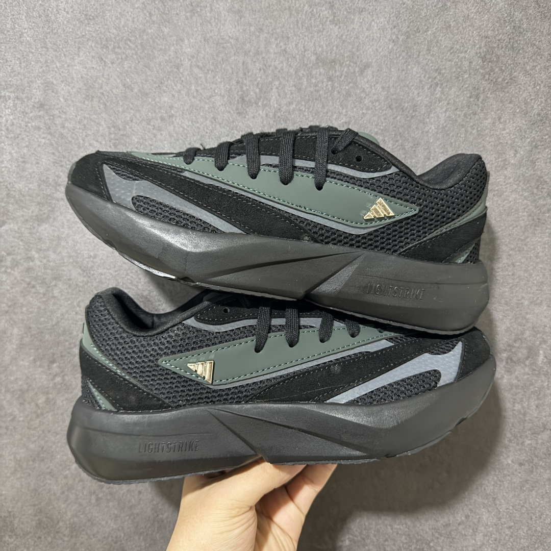 AD Lightblaze 舒适耐磨减震专业跑步鞋 冲向目标,一路向前,不断挑战和突破自我无论是平时训练还是马拉松,让这 AD Lightblaze 舒适耐磨减震专业跑步鞋 冲向目标,一路向前,不断挑战和突破自我无论是平时训练还是马拉松,让这