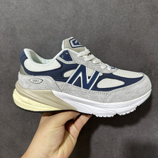 New Balance NB990 V6新百伦经典复古美产休闲跑步鞋 采用原版猪巴革及透气网眼材质 原装6层组合底模精密 New Balance NB990 V6新百伦经典复古美产休闲跑步鞋 采用原版猪巴革及透气网眼材质 原装6层组合底模精密