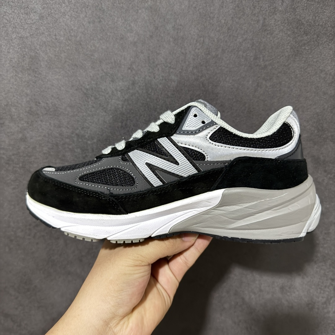 New Balance NB990 V6新百伦经典复古美产休闲跑步鞋 采用原版猪巴革及透气网眼材质 原装6层组合底模精密 New Balance NB990 V6新百伦经典复古美产休闲跑步鞋 采用原版猪巴革及透气网眼材质 原装6层组合底模精密