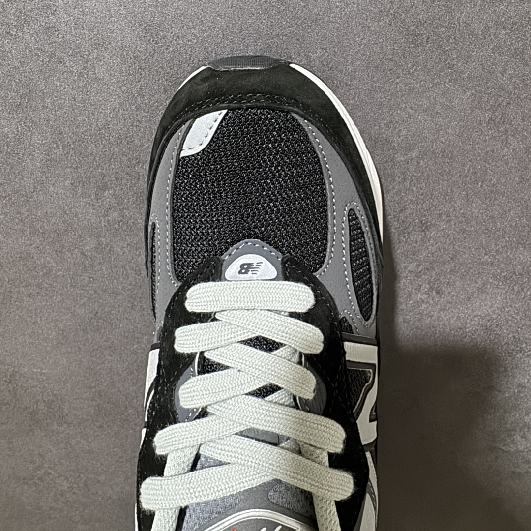 New Balance NB990 V6新百伦经典复古美产休闲跑步鞋 采用原版猪巴革及透气网眼材质 原装6层组合底模精密 New Balance NB990 V6新百伦经典复古美产休闲跑步鞋 采用原版猪巴革及透气网眼材质 原装6层组合底模精密