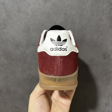 adidas Originals Gazelle INdoor 三叶草休闲防滑耐磨低帮板鞋 官方货号: JI0324 尺 adidas Originals Gazelle INdoor 三叶草休闲防滑耐磨低帮板鞋 官方货号: JI0324 尺