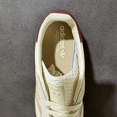 adidas Originals Gazelle INdoor 三叶草休闲防滑耐磨低帮板鞋 官方货号: IH7501 尺 adidas Originals Gazelle INdoor 三叶草休闲防滑耐磨低帮板鞋 官方货号: IH7501 尺
