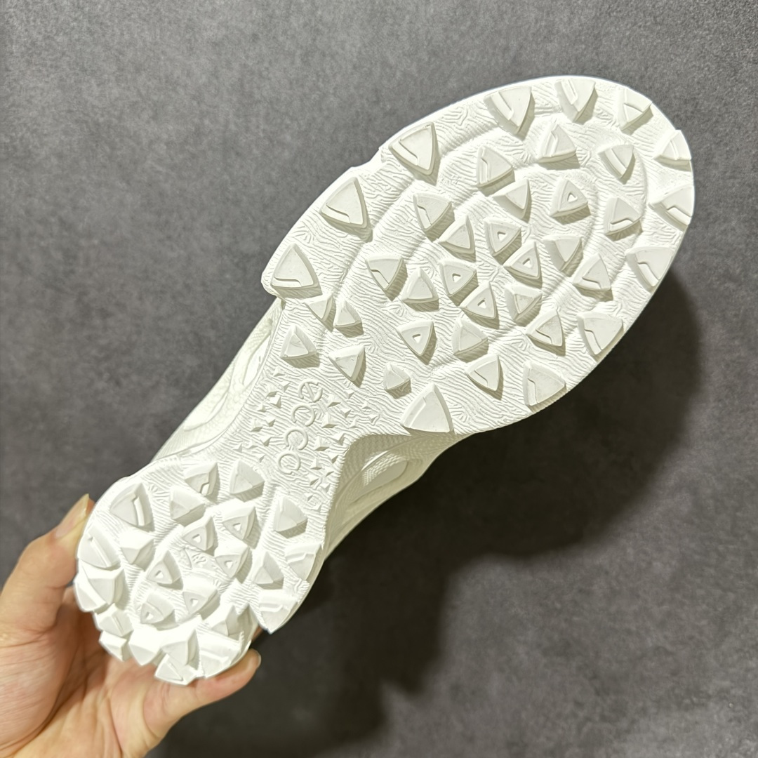 ecco爱步 Biom C Trail 户外越野 时尚舒适 低帮 生活休闲鞋 男款 白色 尺码：36-45 货号：  5