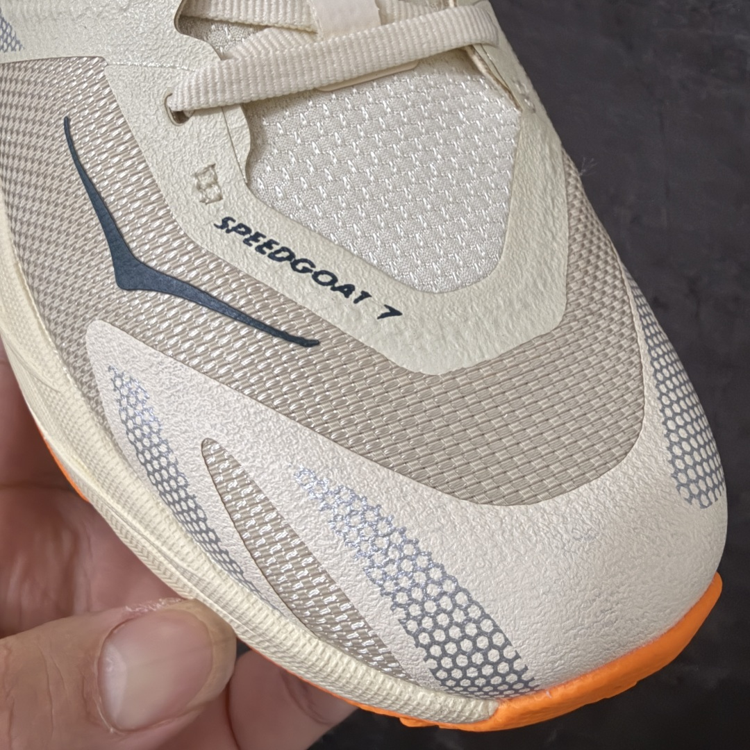 HOKA ONE ONE SPEEDGOAT 7 舒适百搭越野跑鞋 原版原数据开发打造 区别市面先行通货 最强品质可随意 HOKA ONE ONE SPEEDGOAT 7 舒适百搭越野跑鞋 原版原数据开发打造 区别市面先行通货 最强品质可随意