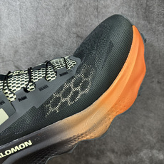 SALOMON萨洛蒙 ULTRA GLIDE 4 减震轻便透气舒适全地形 越野跑鞋 男女款 潮流越野机能户外休闲运动跑 SALOMON萨洛蒙 ULTRA GLIDE 4 减震轻便透气舒适全地形 越野跑鞋 男女款 潮流越野机能户外休闲运动跑