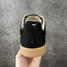 Maison Margiela Calfskin Replica MM6马吉拉 德训运动休闲板鞋 黑色泼墨 原版一比一开 Maison Margiela Calfskin Replica MM6马吉拉 德训运动休闲板鞋 黑色泼墨 原版一比一开