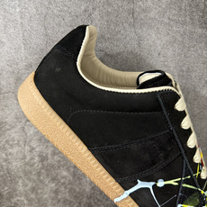 Maison Margiela Calfskin Replica MM6马吉拉 德训运动休闲板鞋 黑色泼墨 原版一比一开 Maison Margiela Calfskin Replica MM6马吉拉 德训运动休闲板鞋 黑色泼墨 原版一比一开