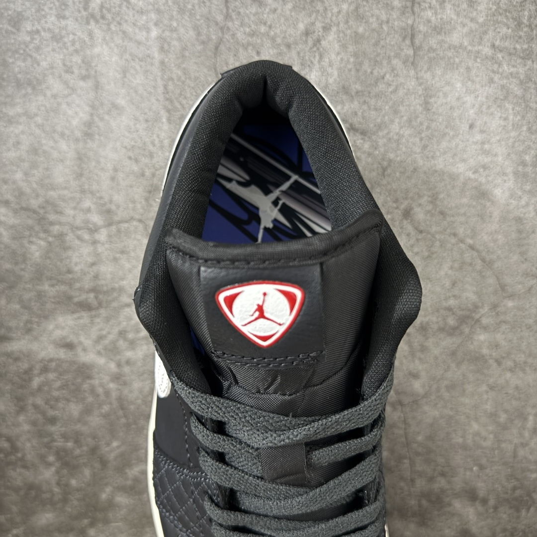 Air Jordan Low AJ1 乔1黑白 低帮文化休闲运动板鞋 IO2047-001 市面中低帮最具代表性版本没有 Air Jordan Low AJ1 乔1黑白 低帮文化休闲运动板鞋 IO2047-001 市面中低帮最具代表性版本没有