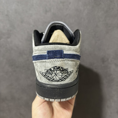 Nike Air Jordan 1 aj1 Low OG 经典百搭 耐克 AJ1 低帮休闲板鞋 海外高端定制限量发售!🌫 Nike Air Jordan 1 aj1 Low OG 经典百搭 耐克 AJ1 低帮休闲板鞋 海外高端定制限量发售!🌫