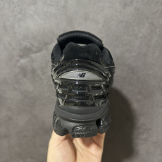 New Balance 1954R系列 新百伦 复古单品宝藏老爹鞋款 复古元素叠加 质感超级棒 原楦版型材料细节做工精细 New Balance 1954R系列 新百伦 复古单品宝藏老爹鞋款 复古元素叠加 质感超级棒 原楦版型材料细节做工精细