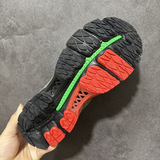 Asics Gel-Kayano 12.1 亚瑟士运动休闲透气专业跑鞋 采用工程弹性双层再生针织密度鞋面材质 后跟3D可 Asics Gel-Kayano 12.1 亚瑟士运动休闲透气专业跑鞋 采用工程弹性双层再生针织密度鞋面材质 后跟3D可