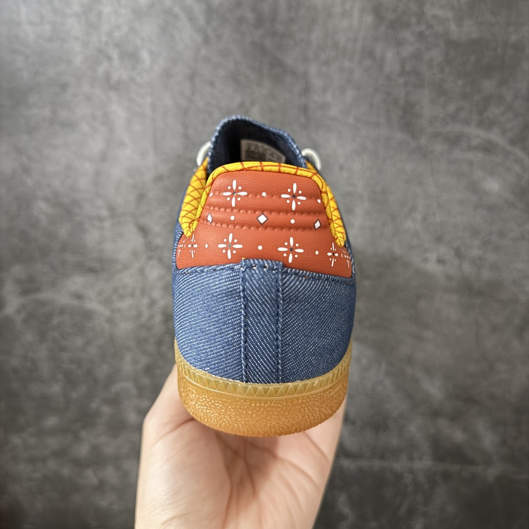 Toy Story x adidas originals SAMBA OG Woody 柔软舒适 防滑耐磨 低帮 儿童板 Toy Story x adidas originals SAMBA OG Woody 柔软舒适 防滑耐磨 低帮 儿童板