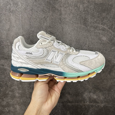 New Balance 1954R系列 新百伦 复古单品宝藏老爹鞋款 复古元素叠加 质感超级棒 原楦版型材料细节做工精细 New Balance 1954R系列 新百伦 复古单品宝藏老爹鞋款 复古元素叠加 质感超级棒 原楦版型材料细节做工精细