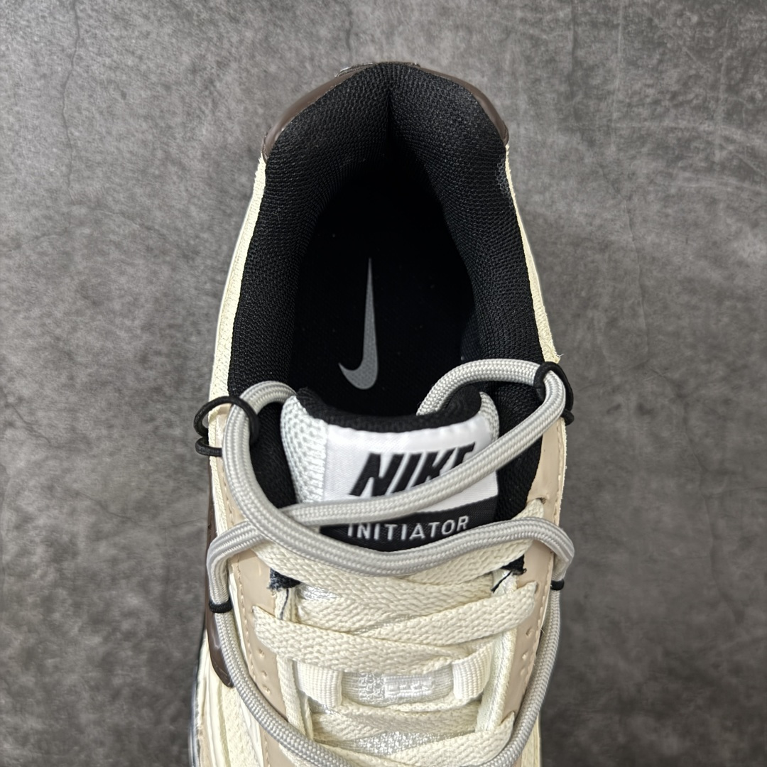 NIKE INITIATOR 创始者系列复古休闲运动舒适跑鞋 此款为人工手绘定制图案 原版基于Nike Initiato NIKE INITIATOR 创始者系列复古休闲运动舒适跑鞋 此款为人工手绘定制图案 原版基于Nike Initiato