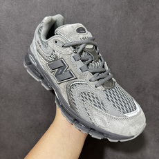 New Balance 1954R系列 新百伦 复古单品宝藏老爹鞋款 复古元素叠加 质感超级棒 原楦版型材料细节做工精细 New Balance 1954R系列 新百伦 复古单品宝藏老爹鞋款 复古元素叠加 质感超级棒 原楦版型材料细节做工精细