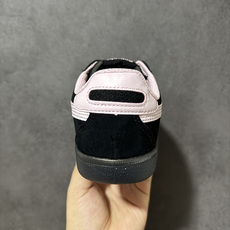 Onitsuka Tiger鬼塚虎 Tokuten 黑粉 货号:1183C235-001 尺码:36 36.5 37.5 Onitsuka Tiger鬼塚虎 Tokuten 黑粉 货号:1183C235-001 尺码:36 36.5 37.5