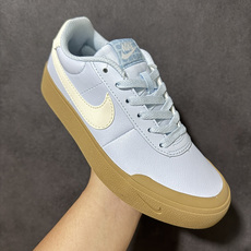 Nike COURT SHOT男子运动鞋春季透气轻便运动板鞋 经典网眼 橡胶鞋底 皮面的材质 包裹感很强 但鞋底偏硬 适 Nike COURT SHOT男子运动鞋春季透气轻便运动板鞋 经典网眼 橡胶鞋底 皮面的材质 包裹感很强 但鞋底偏硬 适