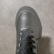 Nike COURT SHOT男子运动鞋春季透气轻便运动板鞋 经典网眼 橡胶鞋底 皮面的材质 包裹感很强 但鞋底偏硬 适 Nike COURT SHOT男子运动鞋春季透气轻便运动板鞋 经典网眼 橡胶鞋底 皮面的材质 包裹感很强 但鞋底偏硬 适
