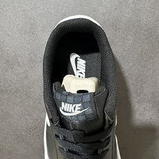 Nike COURT SHOT男子运动鞋春季透气轻便运动板鞋 经典网眼 橡胶鞋底 皮面的材质 包裹感很强 但鞋底偏硬 适 Nike COURT SHOT男子运动鞋春季透气轻便运动板鞋 经典网眼 橡胶鞋底 皮面的材质 包裹感很强 但鞋底偏硬 适