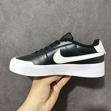 Nike COURT SHOT男子运动鞋春季透气轻便运动板鞋 经典网眼 橡胶鞋底 皮面的材质 包裹感很强 但鞋底偏硬 适 Nike COURT SHOT男子运动鞋春季透气轻便运动板鞋 经典网眼 橡胶鞋底 皮面的材质 包裹感很强 但鞋底偏硬 适