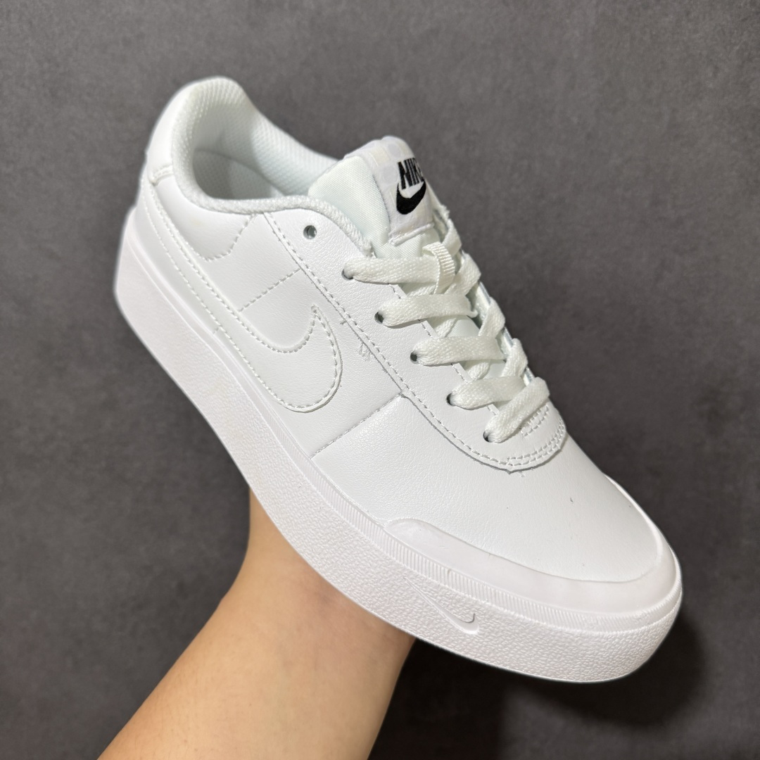 Nike COURT SHOT男子运动鞋春季透气轻便运动板鞋 经典网眼 橡胶鞋底 皮面的材质 包裹感很强 但鞋底偏硬 适 Nike COURT SHOT男子运动鞋春季透气轻便运动板鞋 经典网眼 橡胶鞋底 皮面的材质 包裹感很强 但鞋底偏硬 适