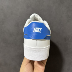 Nike COURT SHOT男子运动鞋春季透气轻便运动板鞋 经典网眼 橡胶鞋底 皮面的材质 包裹感很强 但鞋底偏硬 适 Nike COURT SHOT男子运动鞋春季透气轻便运动板鞋 经典网眼 橡胶鞋底 皮面的材质 包裹感很强 但鞋底偏硬 适