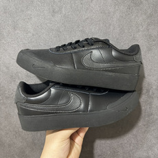 Nike COURT SHOT男子运动鞋春季透气轻便运动板鞋 经典网眼 橡胶鞋底 皮面的材质 包裹感很强 但鞋底偏硬 适 Nike COURT SHOT男子运动鞋春季透气轻便运动板鞋 经典网眼 橡胶鞋底 皮面的材质 包裹感很强 但鞋底偏硬 适