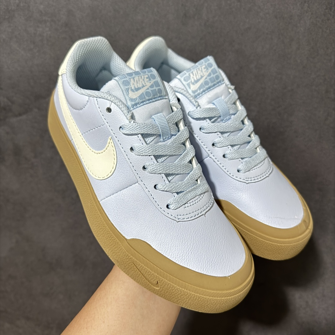 Nike COURT SHOT男子运动鞋春季透气轻便运动板鞋 经典网眼 橡胶鞋底 皮面的材质 包裹感很强 但鞋底偏硬 适 Nike COURT SHOT男子运动鞋春季透气轻便运动板鞋 经典网眼 橡胶鞋底 皮面的材质 包裹感很强 但鞋底偏硬 适