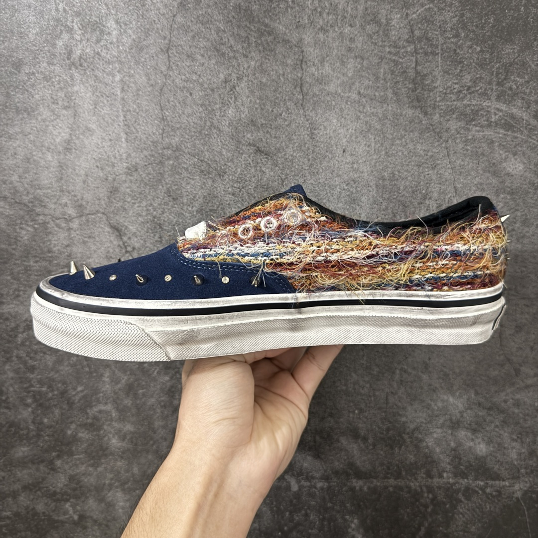 Vans Authentic 安纳海姆 碎钻流苏复古红棕 160V 纯原级别外贸订单!万斯经典 硫化帆布板鞋 正品海鸥线 Vans Authentic 安纳海姆 碎钻流苏复古红棕 160V 纯原级别外贸订单!万斯经典 硫化帆布板鞋 正品海鸥线