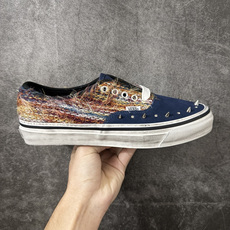 Vans Authentic 安纳海姆 碎钻流苏复古红棕 160V 纯原级别外贸订单!万斯经典 硫化帆布板鞋 正品海鸥线 Vans Authentic 安纳海姆 碎钻流苏复古红棕 160V 纯原级别外贸订单!万斯经典 硫化帆布板鞋 正品海鸥线