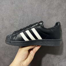 阿迪达斯 adidas originals × Willy Chavarria SUPERSTAR 舒适贴合 板鞋 男女 阿迪达斯 adidas originals × Willy Chavarria SUPERSTAR 舒适贴合 板鞋 男女