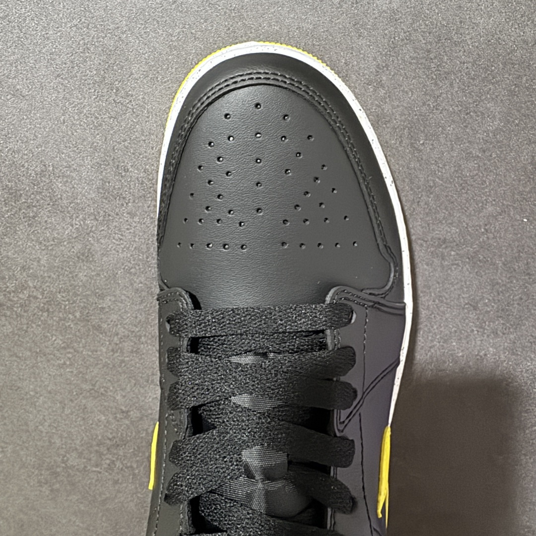 Nike Air Jordan 1 Low AJ1 乔1 耐克 低帮休闲板鞋 同步官方配色 货号:IX3529 010 Nike Air Jordan 1 Low AJ1 乔1 耐克 低帮休闲板鞋 同步官方配色 货号:IX3529 010
