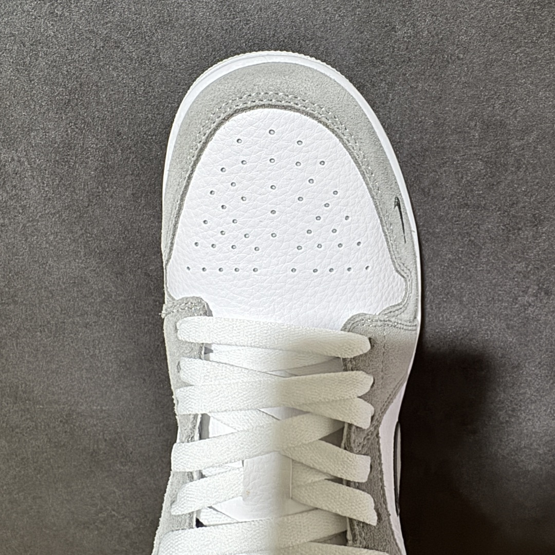 Nike Air Jordan 1 Low AJ1 乔1 耐克 低帮休闲板鞋 同步官方配色 货号:IX3959 100 Nike Air Jordan 1 Low AJ1 乔1 耐克 低帮休闲板鞋 同步官方配色 货号:IX3959 100