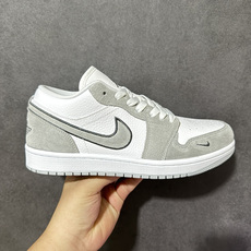 Nike Air Jordan 1 Low AJ1 乔1 耐克 低帮休闲板鞋 同步官方配色 货号:IX3959 100 Nike Air Jordan 1 Low AJ1 乔1 耐克 低帮休闲板鞋 同步官方配色 货号:IX3959 100