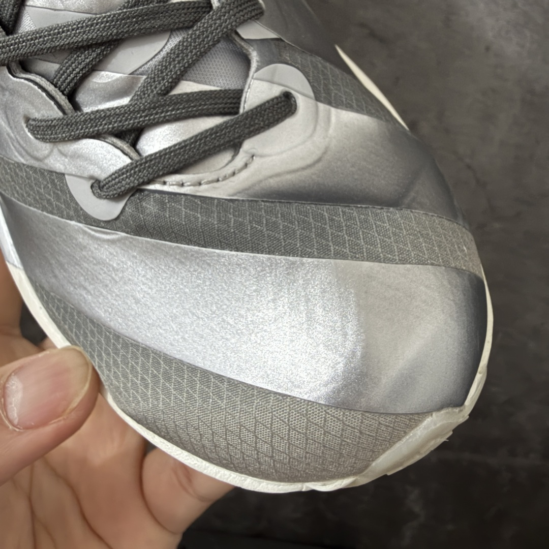 Y3 x Adidas Adizero Adios Pro 4 M竞训跑步鞋 KZ9045 市场独一档品质 区别所有版本 Y3 x Adidas Adizero Adios Pro 4 M竞训跑步鞋 KZ9045 市场独一档品质 区别所有版本