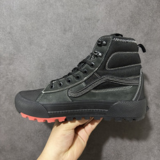 万斯 Vans SK8-Hi x Gore-Te联名 秋冬新款 高帮机能防水运动鞋 Vans顶尖户外鞋Gore-tex防 万斯 Vans SK8-Hi x Gore-Te联名 秋冬新款 高帮机能防水运动鞋 Vans顶尖户外鞋Gore-tex防
