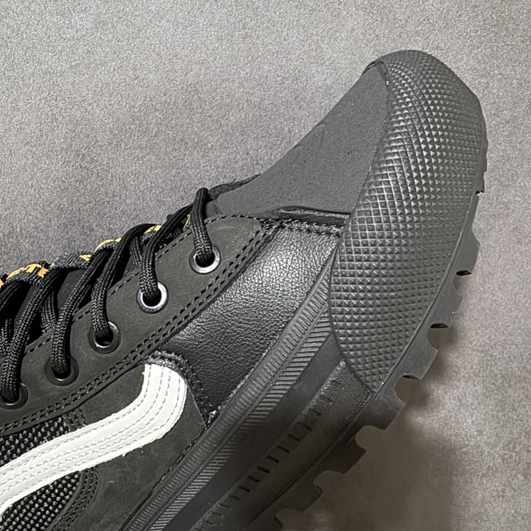 万斯 Vans SK8-Hi x Gore-Te联名 秋冬新款 高帮机能防水运动鞋 Vans顶尖户外鞋Gore-tex防 万斯 Vans SK8-Hi x Gore-Te联名 秋冬新款 高帮机能防水运动鞋 Vans顶尖户外鞋Gore-tex防