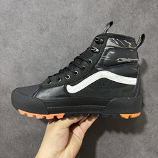 万斯 Vans SK8-Hi x Gore-Te联名 秋冬新款 高帮机能防水运动鞋 Vans顶尖户外鞋Gore-tex防 万斯 Vans SK8-Hi x Gore-Te联名 秋冬新款 高帮机能防水运动鞋 Vans顶尖户外鞋Gore-tex防