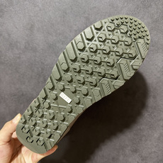 万斯 Vans SK8-Hi x Gore-Te联名 秋冬新款 高帮机能防水运动鞋 Vans顶尖户外鞋Gore-tex防 万斯 Vans SK8-Hi x Gore-Te联名 秋冬新款 高帮机能防水运动鞋 Vans顶尖户外鞋Gore-tex防