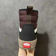万斯 Vans SK8-Hi x Gore-Te联名 秋冬新款 高帮机能防水运动鞋 Vans顶尖户外鞋Gore-tex防 万斯 Vans SK8-Hi x Gore-Te联名 秋冬新款 高帮机能防水运动鞋 Vans顶尖户外鞋Gore-tex防