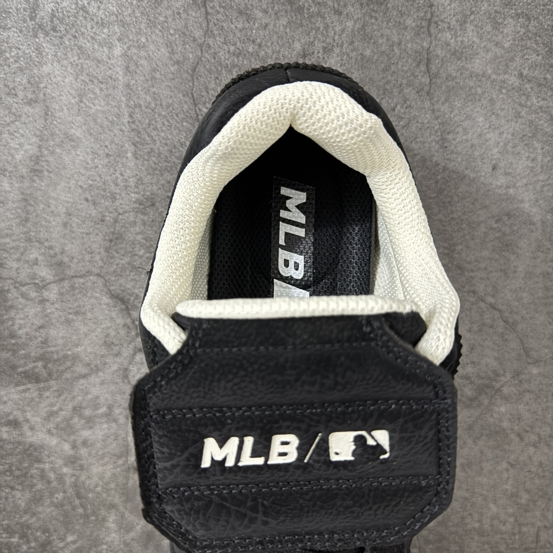 MLB 纽约洋基队 合成革 都市时尚芭蕾风 百搭运动薄底 耐磨轻便 低帮 生活休闲鞋 货号：3ASXSLL6N 尺码：3
