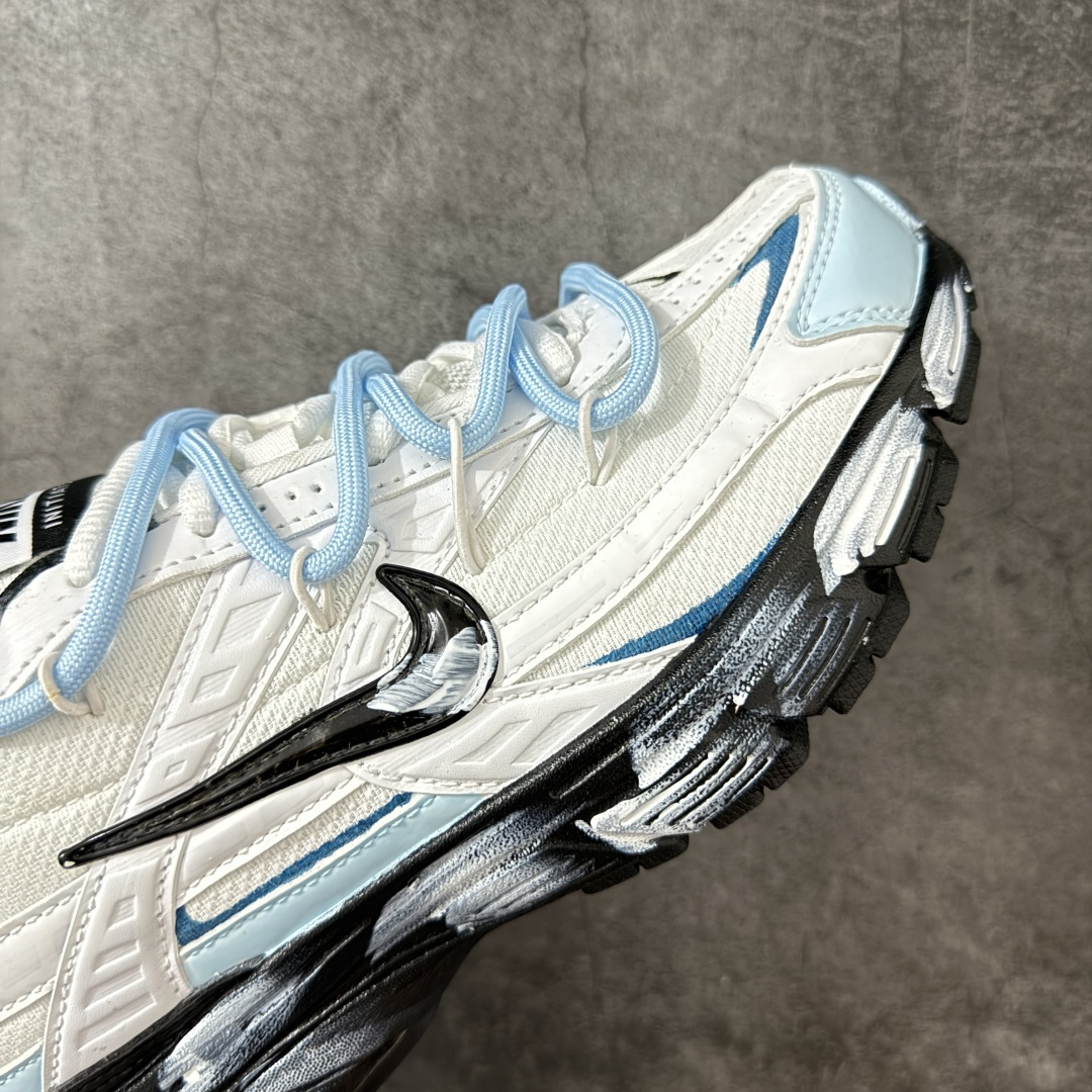 NIKE INITIATOR 创始者系列复古休闲运动舒适跑鞋 此款为人工手绘定制图案 原版基于Nike Initiato NIKE INITIATOR 创始者系列复古休闲运动舒适跑鞋 此款为人工手绘定制图案 原版基于Nike Initiato