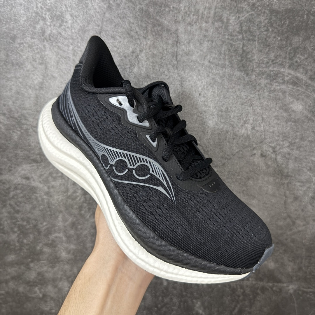 Saucony Triumph 胜利 23 舒适百搭耐磨 低帮跑步鞋 黑白S21024-200 胜利系列迭代二十余载,T Saucony Triumph 胜利 23 舒适百搭耐磨 低帮跑步鞋 黑白S21024-200 胜利系列迭代二十余载,T
