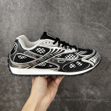 BOTTEGA VENETA Orbit Runner BV葆蝶家时尚休闲王一博同款老爹鞋运动鞋 原版开发 一比一打造 BOTTEGA VENETA Orbit Runner BV葆蝶家时尚休闲王一博同款老爹鞋运动鞋 原版开发 一比一打造