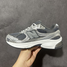 新百伦 New Balance2010英产做旧鞋款纯色绒运动鞋 厚底增高老爹鞋。此复刻经典鞋款,加入当下大热的户外元素, 新百伦 New Balance2010英产做旧鞋款纯色绒运动鞋 厚底增高老爹鞋。此复刻经典鞋款,加入当下大热的户外元素,