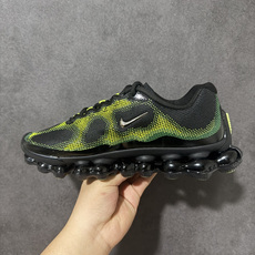 Nike Air Liquid Max 耐克 舒适贴合 耐磨防滑 全掌气垫缓震 低帮运动跑步鞋 时尚舒适的穿着感受和出众 Nike Air Liquid Max 耐克 舒适贴合 耐磨防滑 全掌气垫缓震 低帮运动跑步鞋 时尚舒适的穿着感受和出众