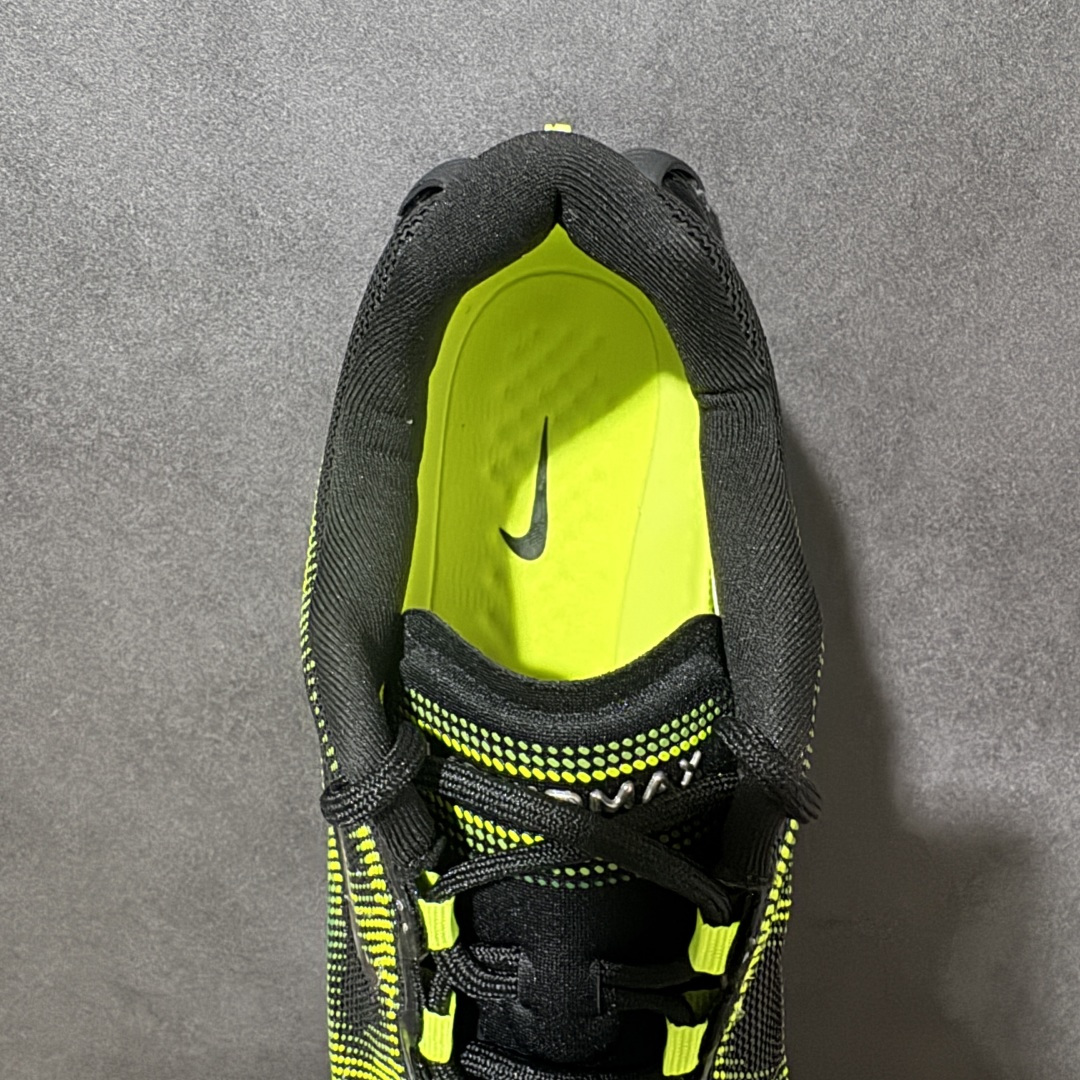 Nike Air Liquid Max 耐克 舒适贴合 耐磨防滑 全掌气垫缓震 低帮运动跑步鞋 时尚舒适的穿着感受和出众 Nike Air Liquid Max 耐克 舒适贴合 耐磨防滑 全掌气垫缓震 低帮运动跑步鞋 时尚舒适的穿着感受和出众
